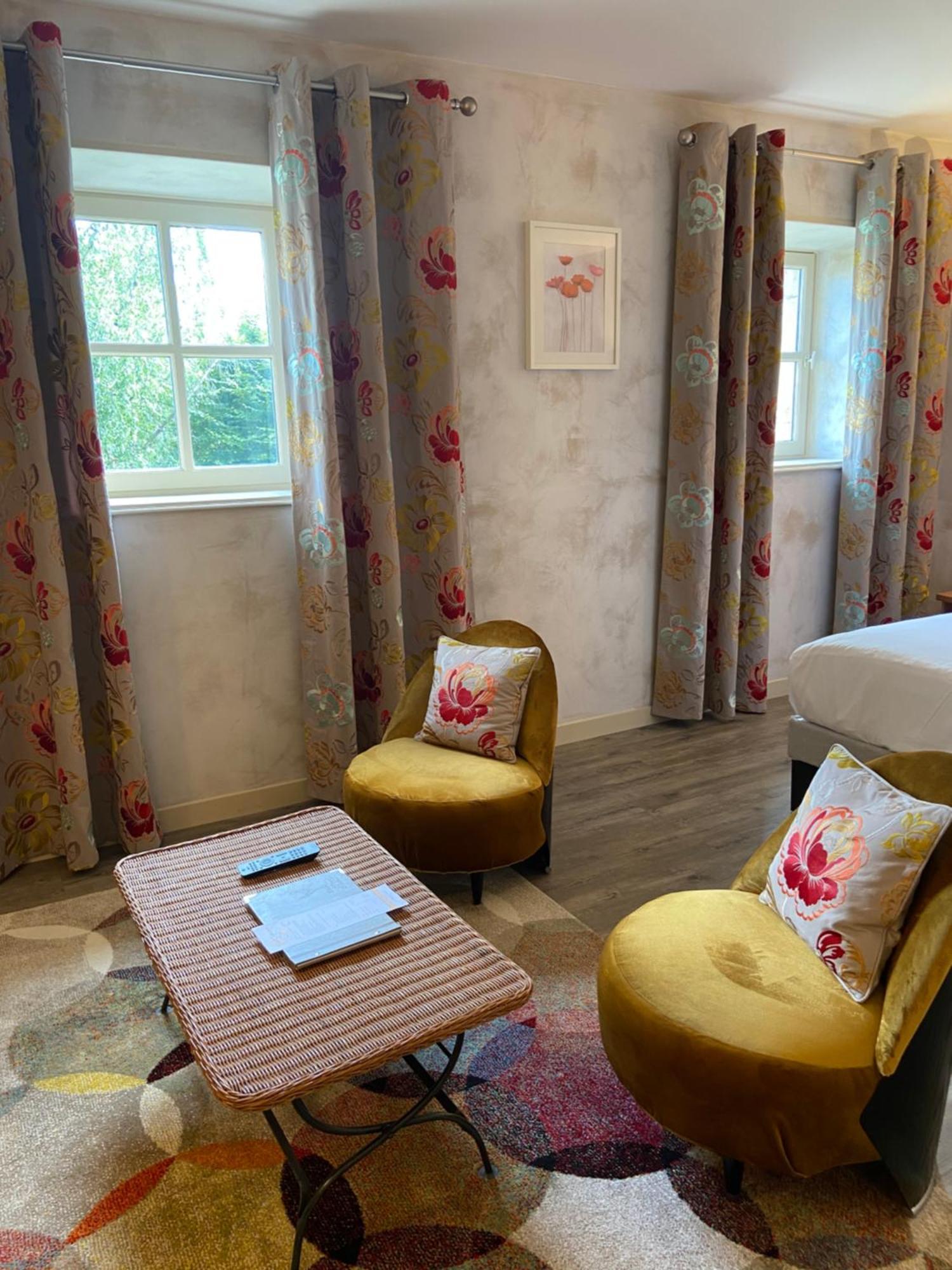 Demeures Et Chateaux L'Abbaye Caladoise - Anciennement Hostellerie Ferme Du Poulet Villefranche-sur-Saône Pokój zdjęcie